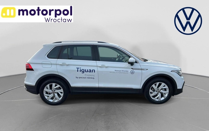 Volkswagen Tiguan cena 163900 przebieg: 6231, rok produkcji 2023 z Korfantów małe 301